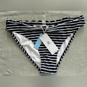 Women’s Cupshe Del Mar Blue And White Scallop Bikini Bottoms Size Medium NWT
